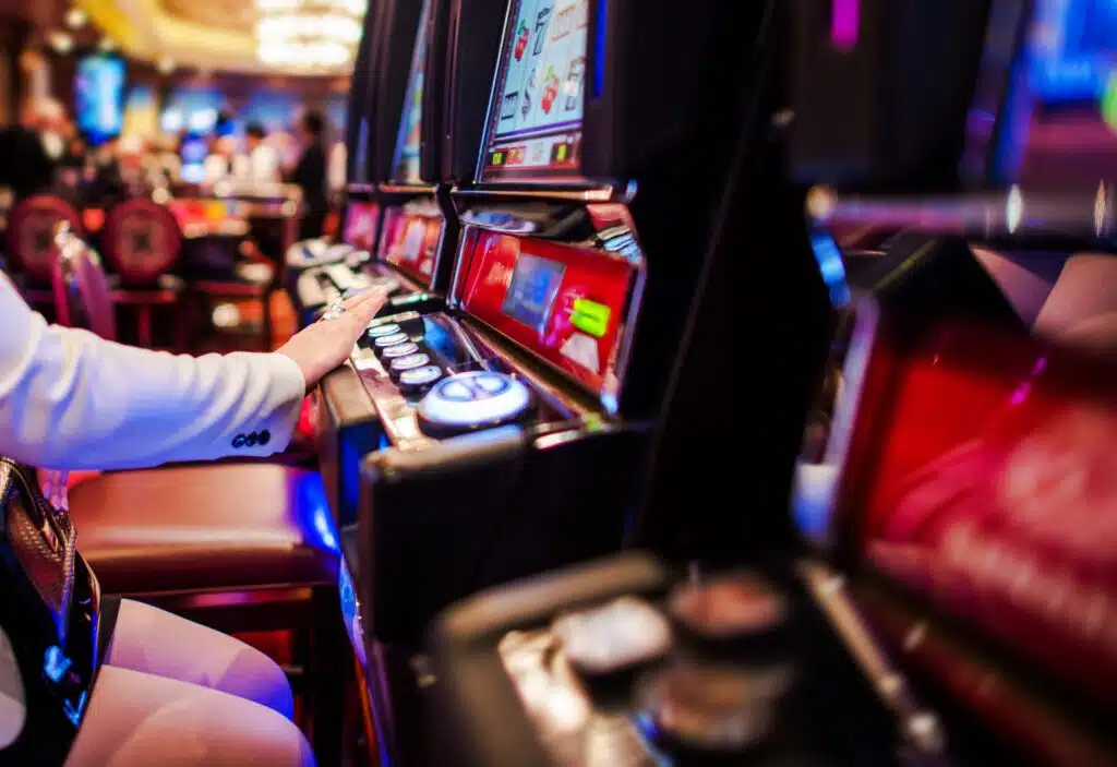 feeling-lucky-with-slot-machine-2021-08-26-23-04-23-utc-1024x703